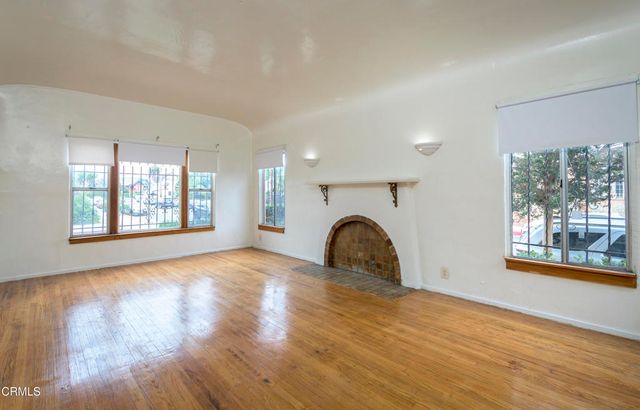 3201 W 21st Street, Los Angeles, CA 90018