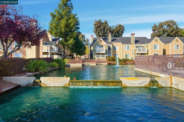 130 Reflections Dr 28, San Ramon, CA 94583