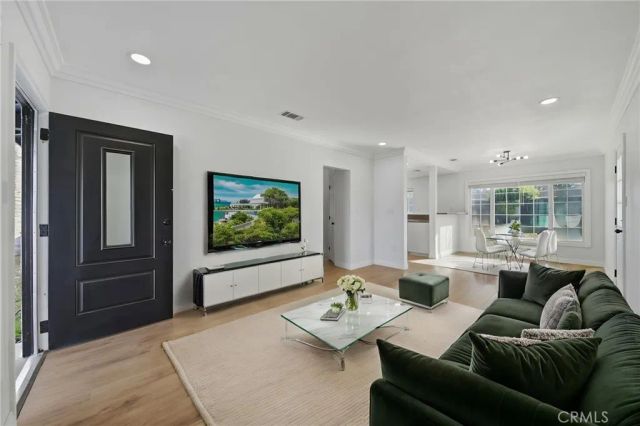 5416 Ivanhoe Avenue, Riverside, CA 92503