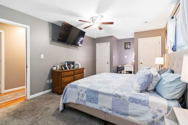 1490 Hickory Hills Lane, London, KY 40741