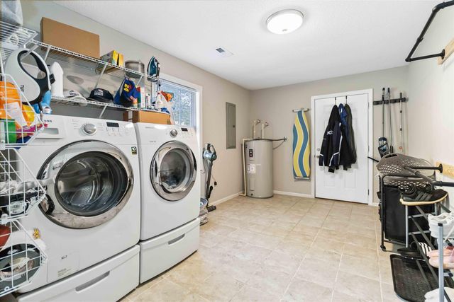 1490 Hickory Hills Lane, London, KY 40741