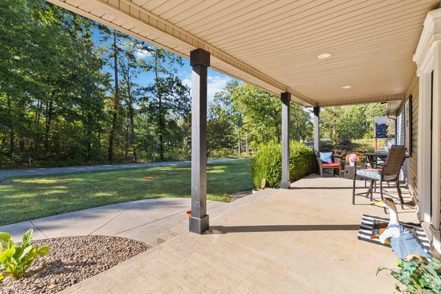 1490 Hickory Hills Lane, London, KY 40741