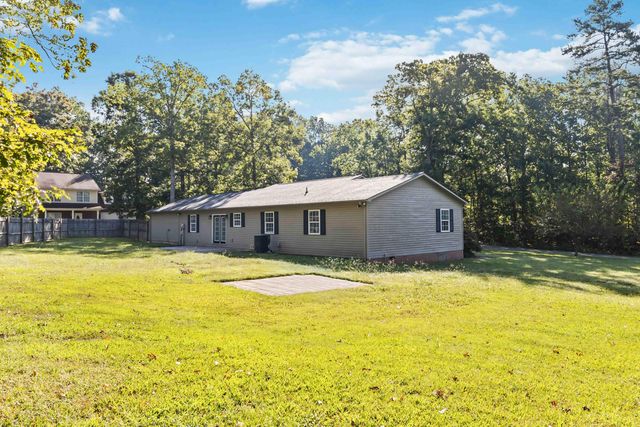 1490 Hickory Hills Lane, London, KY 40741