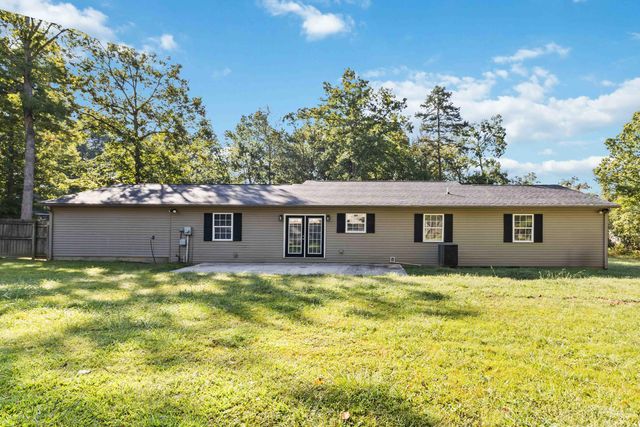 1490 Hickory Hills Lane, London, KY 40741