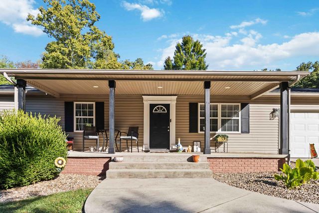 1490 Hickory Hills Lane, London, KY 40741