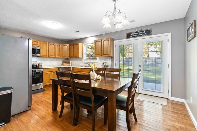 1490 Hickory Hills Lane, London, KY 40741