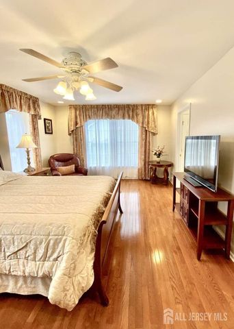 57 Yorktown Road, South Brunswick, NJ 08852