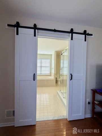 57 Yorktown Road, South Brunswick, NJ 08852