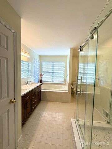 57 Yorktown Road, South Brunswick, NJ 08852