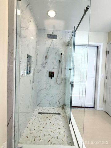 57 Yorktown Road, South Brunswick, NJ 08852