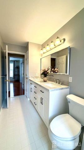 57 Yorktown Road, South Brunswick, NJ 08852