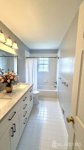 57 Yorktown Road, South Brunswick, NJ 08852