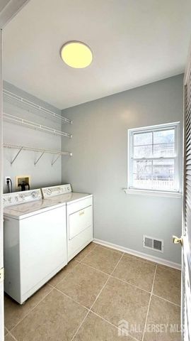 57 Yorktown Road, South Brunswick, NJ 08852