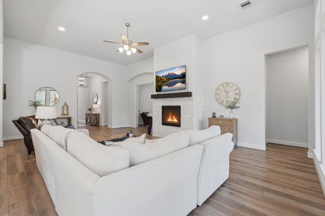 8602 Burdekin Road, Magnolia, TX 77354