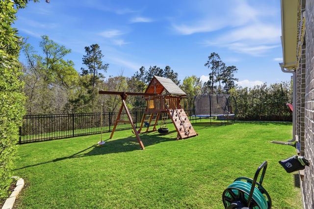 8602 Burdekin Road, Magnolia, TX 77354