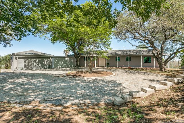 426 E Hathaway, San Antonio, TX 78209