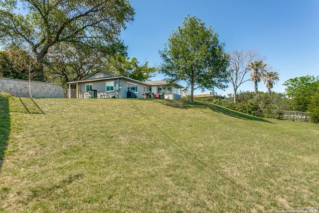 426 E Hathaway, San Antonio, TX 78209