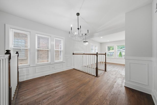 8049 S Kimbark Avenue, Chicago, IL 60619