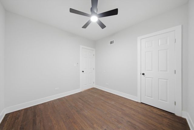 8049 S Kimbark Avenue, Chicago, IL 60619