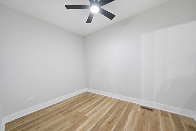 8049 S Kimbark Avenue, Chicago, IL 60619
