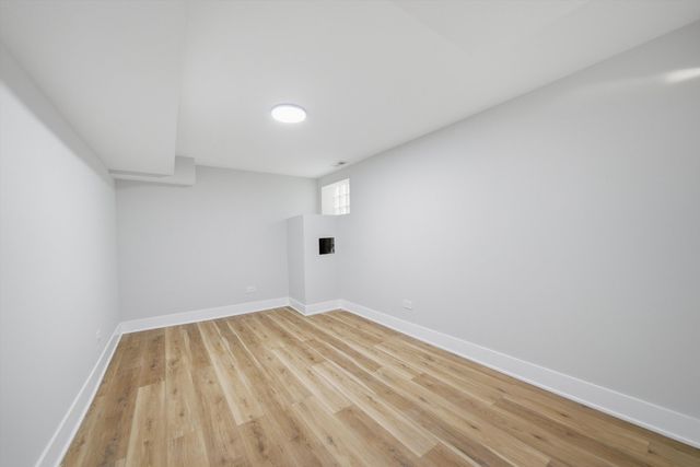 8049 S Kimbark Avenue, Chicago, IL 60619