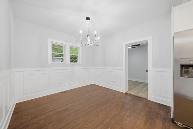 8049 S Kimbark Avenue, Chicago, IL 60619