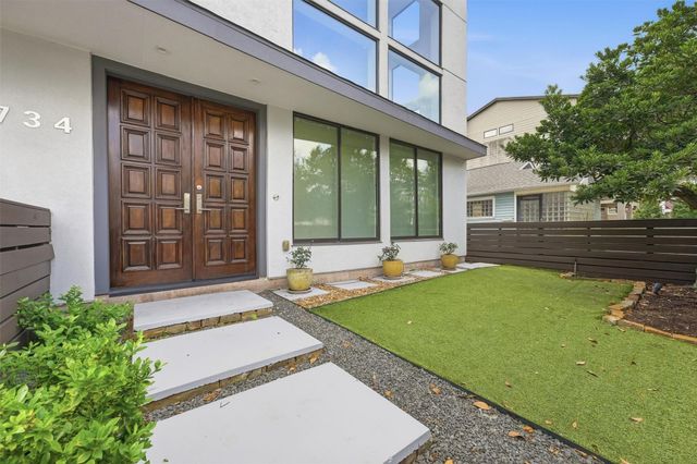 734 E 8th Street, Houston, TX 77007