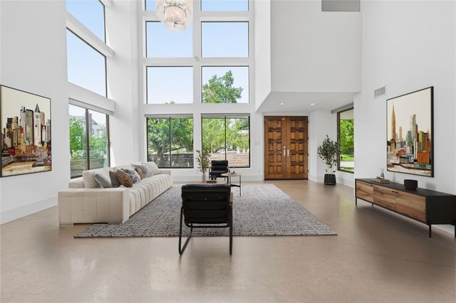 734 E 8th Street, Houston, TX 77007
