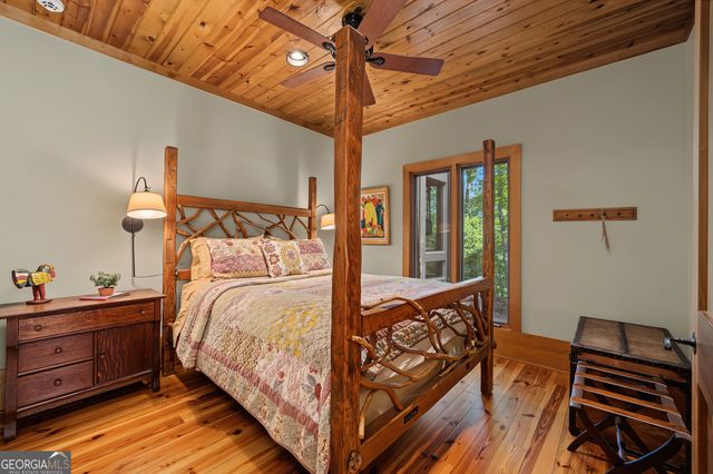 4616 & 4237 Crow Creek Road, Lakemont, GA 30552