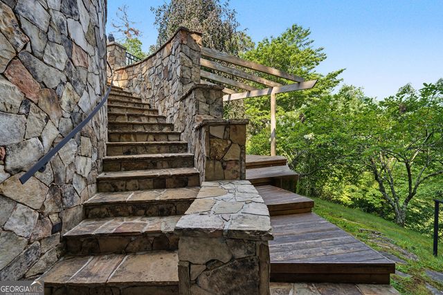4616 & 4237 Crow Creek Road, Lakemont, GA 30552