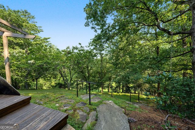 4616 & 4237 Crow Creek Road, Lakemont, GA 30552