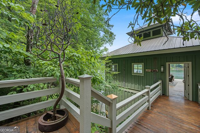 4616 & 4237 Crow Creek Road, Lakemont, GA 30552