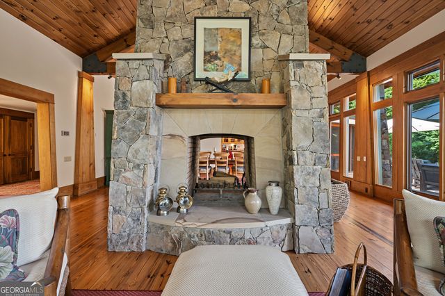 4616 & 4237 Crow Creek Road, Lakemont, GA 30552