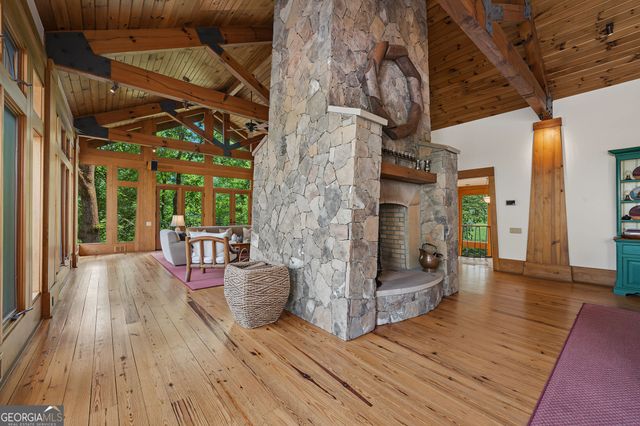 4616 & 4237 Crow Creek Road, Lakemont, GA 30552