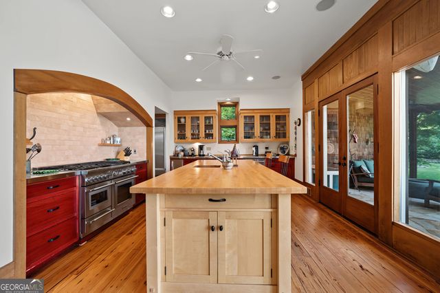 4616 & 4237 Crow Creek Road, Lakemont, GA 30552