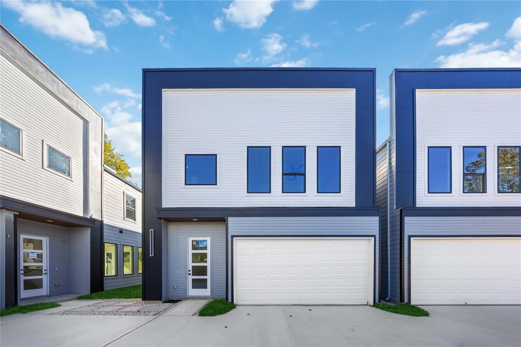 7127 England Street, Houston, TX 77021