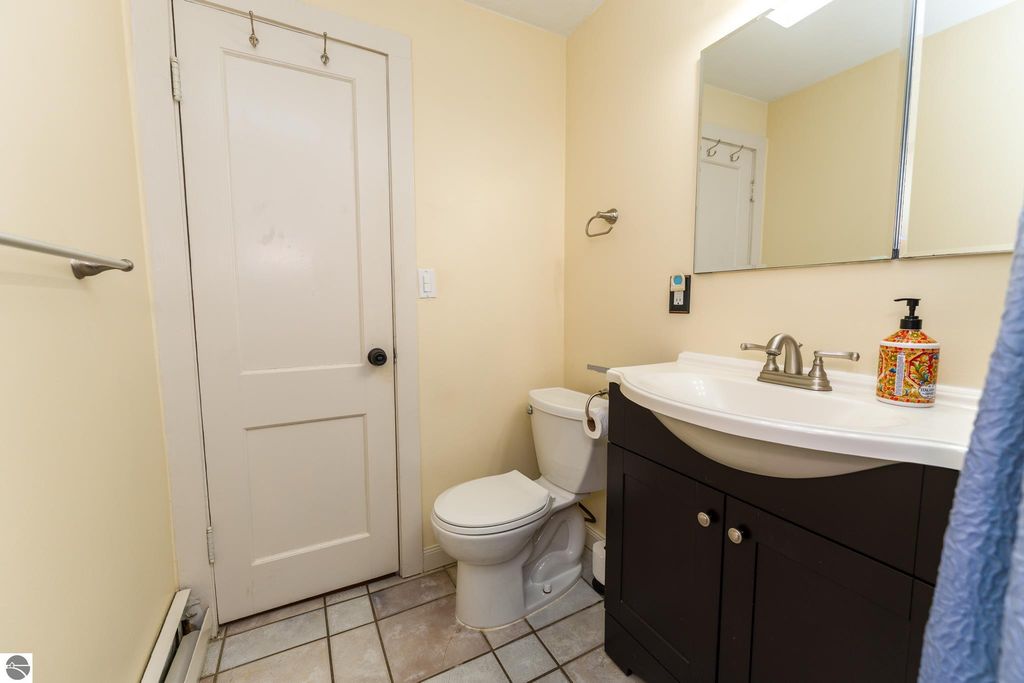 Image 19 of property listing at 1706 W Michigan, Mt Pleasant, MI 48858