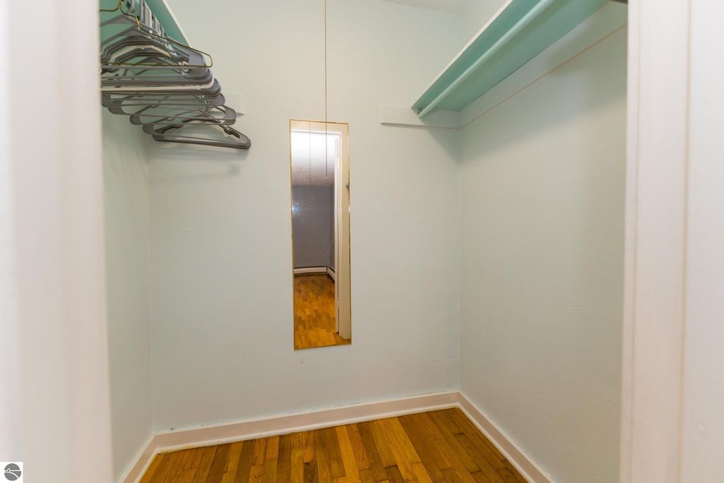 Image 22 of property listing at 1706 W Michigan, Mt Pleasant, MI 48858