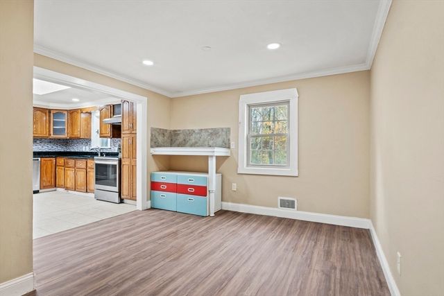 16 Grant Street Extension, Framingham, MA 01702