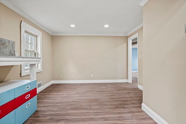 16 Grant Street Extension, Framingham, MA 01702