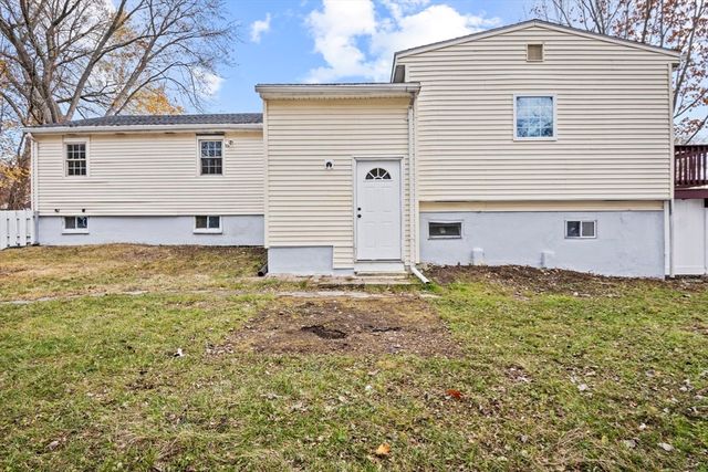 16 Grant Street Extension, Framingham, MA 01702