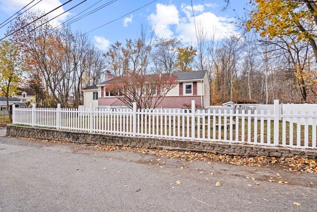 16 Grant Street Extension, Framingham, MA 01702