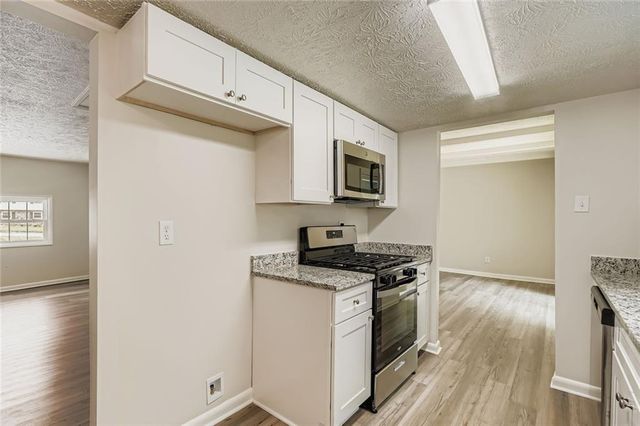 6678 Collier Way, Riverdale, GA 30296