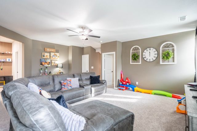 7201 McPherson Ln, Midland, TX 79706