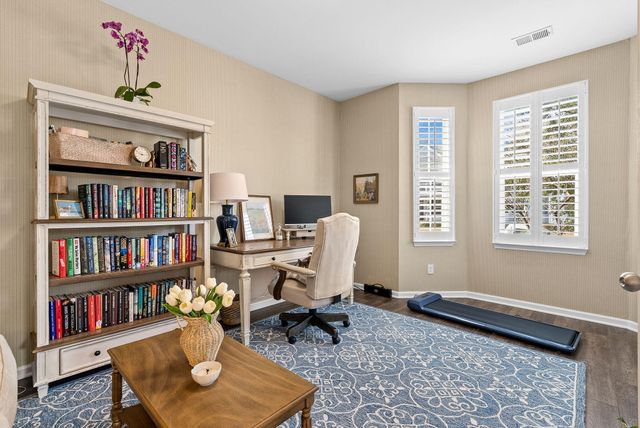 1818 Grovehurst Drive, Charleston, SC 29414