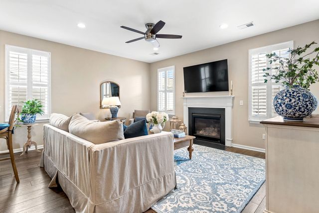 1818 Grovehurst Drive, Charleston, SC 29414