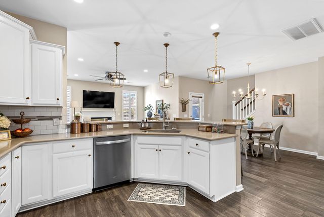 1818 Grovehurst Drive, Charleston, SC 29414