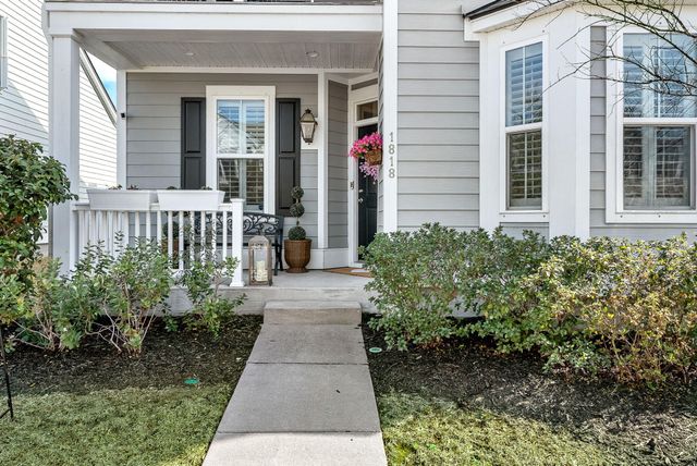 1818 Grovehurst Drive, Charleston, SC 29414