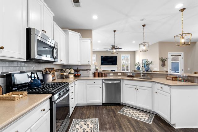 1818 Grovehurst Drive, Charleston, SC 29414