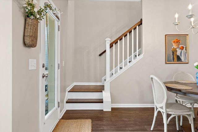 1818 Grovehurst Drive, Charleston, SC 29414